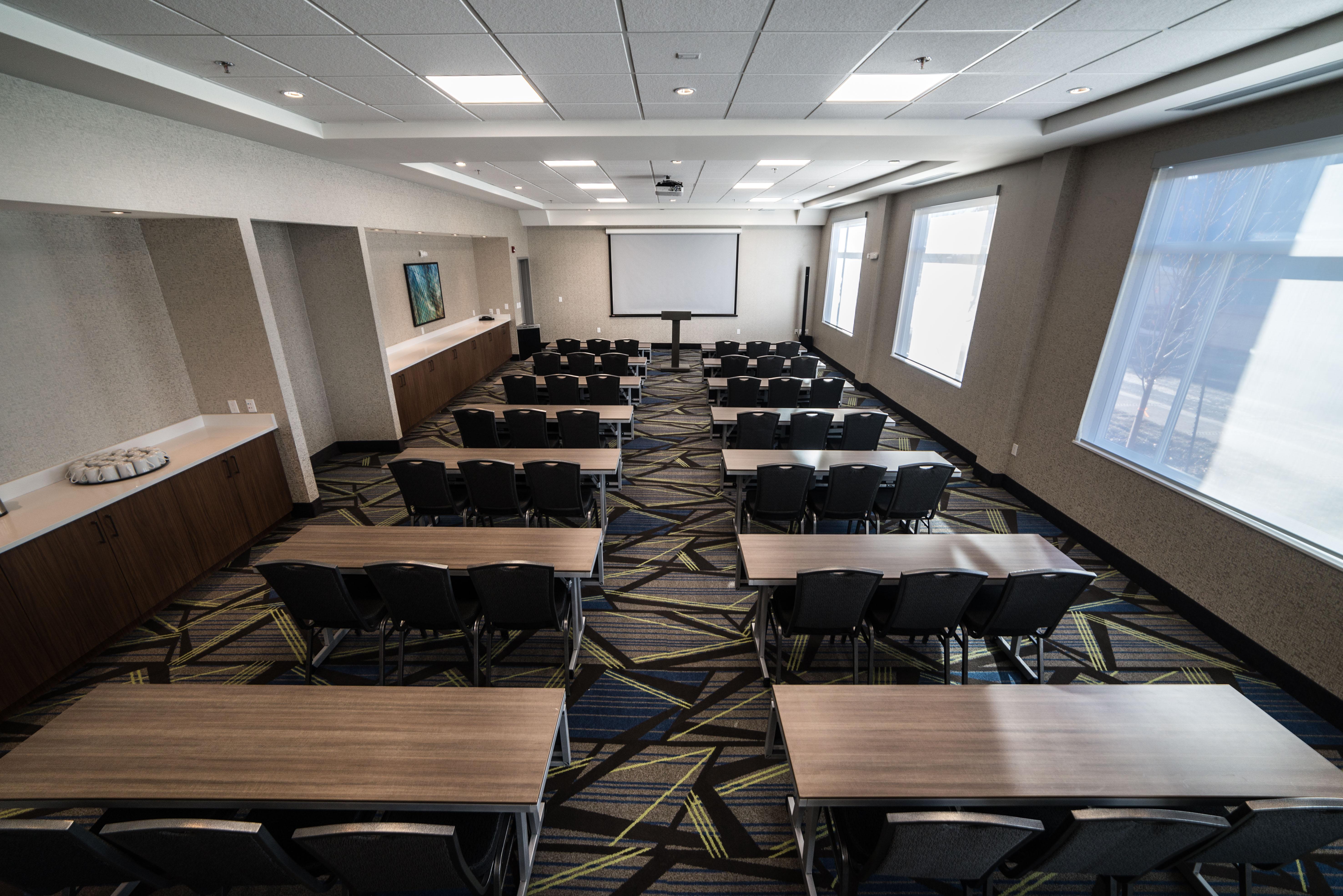 Holiday Inn Express & Suites - West Edmonton-Mall Area By Ihg Zewnętrze zdjęcie